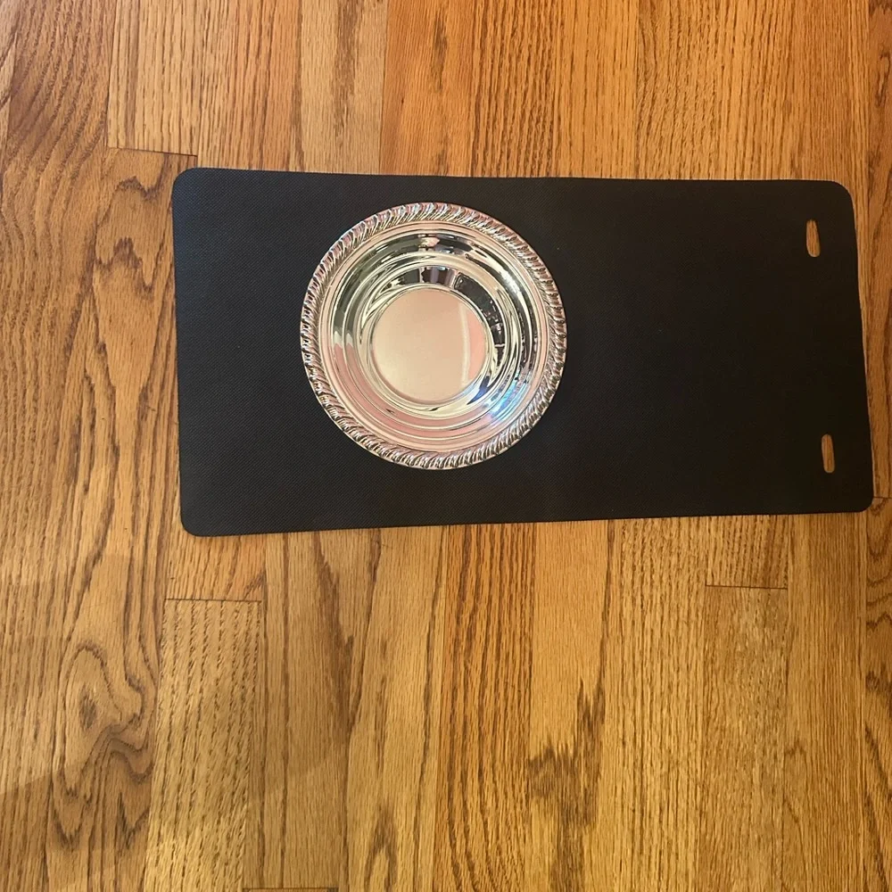 Elegant Silver Serveware Bowl